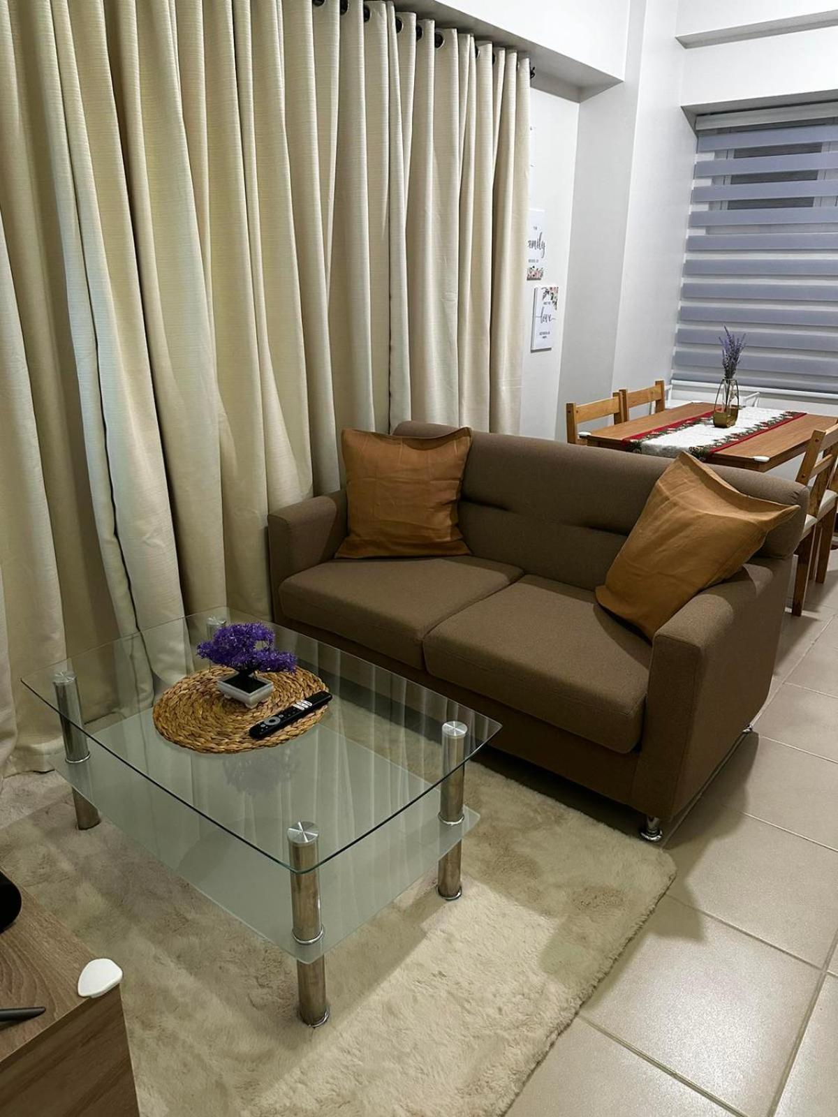 2 Bedroom Condo Unit Near Sm Bf & Naia At The Atherton By Dmci With 2 Balcony Paranaque City Εξωτερικό φωτογραφία
