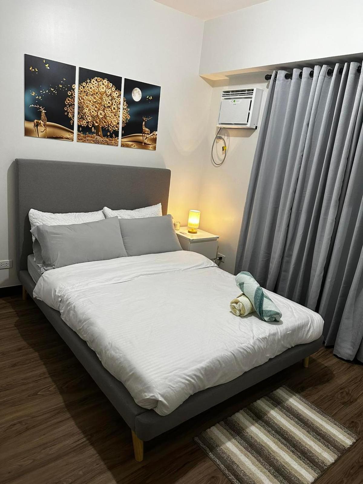 2 Bedroom Condo Unit Near Sm Bf & Naia At The Atherton By Dmci With 2 Balcony Paranaque City Εξωτερικό φωτογραφία