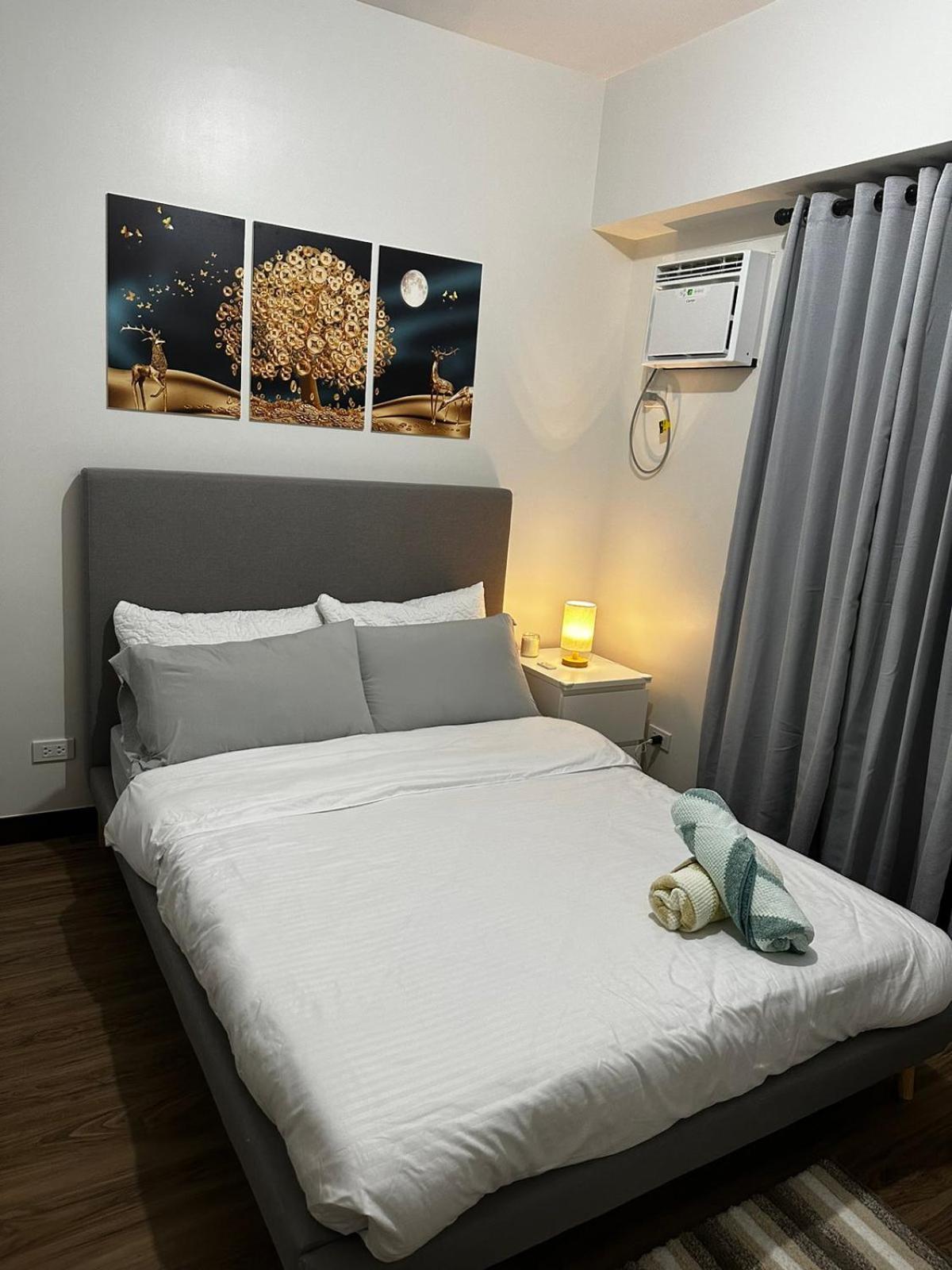 2 Bedroom Condo Unit Near Sm Bf & Naia At The Atherton By Dmci With 2 Balcony Paranaque City Εξωτερικό φωτογραφία