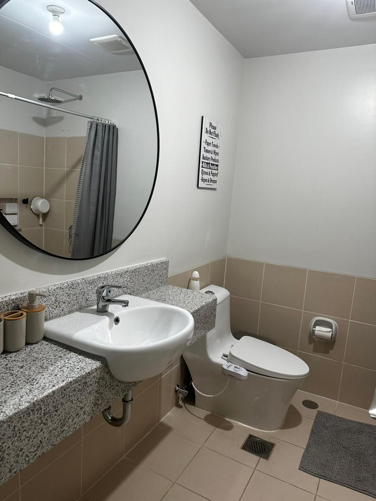 2 Bedroom Condo Unit Near Sm Bf & Naia At The Atherton By Dmci With 2 Balcony Paranaque City Εξωτερικό φωτογραφία