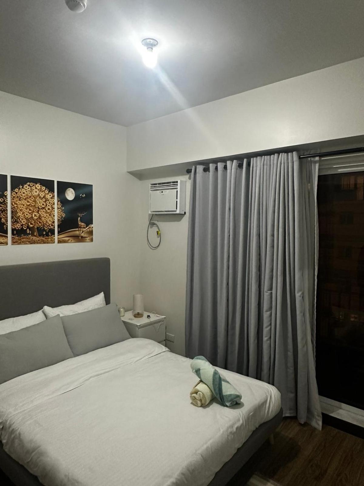 2 Bedroom Condo Unit Near Sm Bf & Naia At The Atherton By Dmci With 2 Balcony Paranaque City Εξωτερικό φωτογραφία